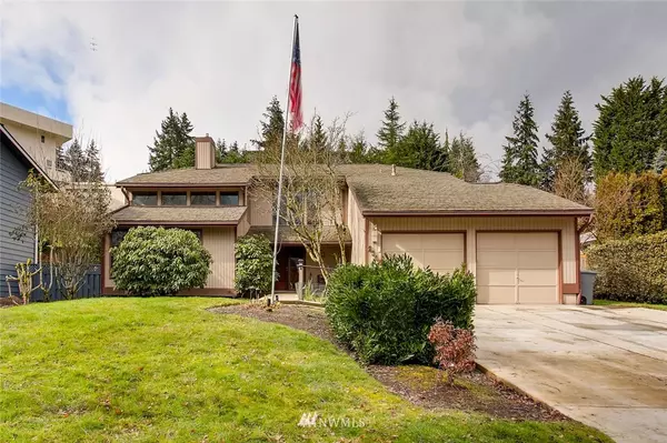 2305 129th AVE SE, Bellevue, WA 98005