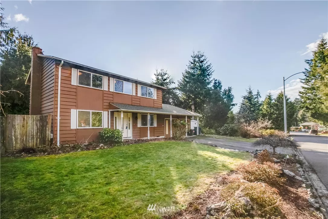 Edmonds, WA 98026,5832 145th ST SW