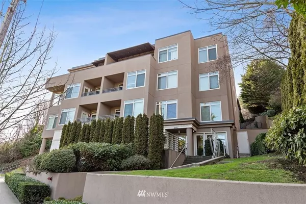 2551 Thorndyke AVE W #305, Seattle, WA 98199