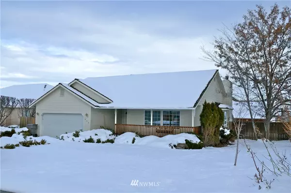Wenatchee, WA 98801,629 Chinook DR