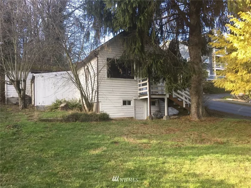 500 32nd ST, Bellingham, WA 98225