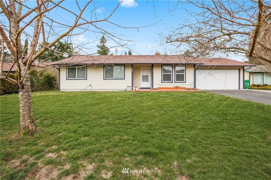 3397 SE Tamarack DR, Port Orchard, WA 98366