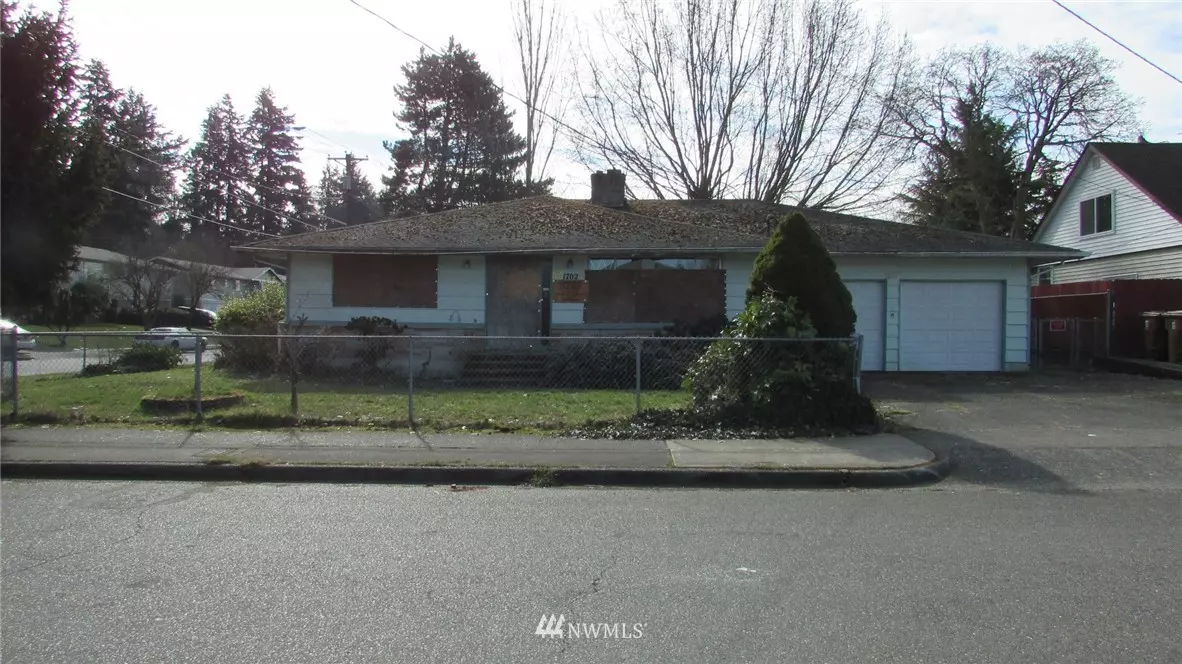 Tacoma, WA 98408,1702 S 80th ST