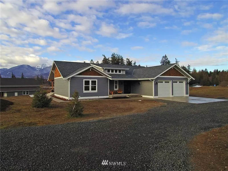 118 Blackberry LN, Port Angeles, WA 98362