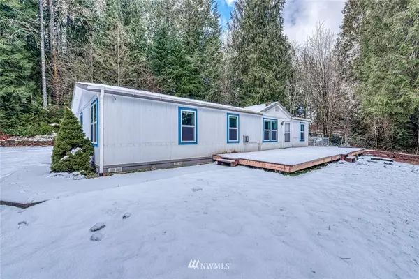 8958 Wyvern Dr SE, Port Orchard, WA 98367