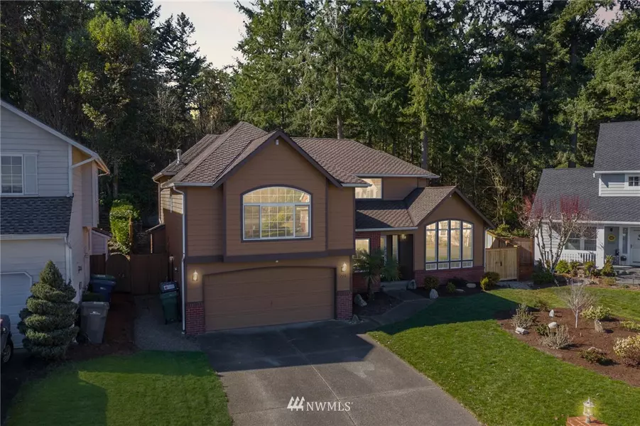 720 SW 352nd PL, Federal Way, WA 98023