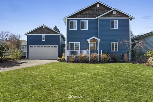 7943 32nd AVE SW, Seattle, WA 98126