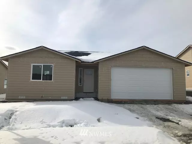 156 S Nevada AVE, East Wenatchee, WA 98802