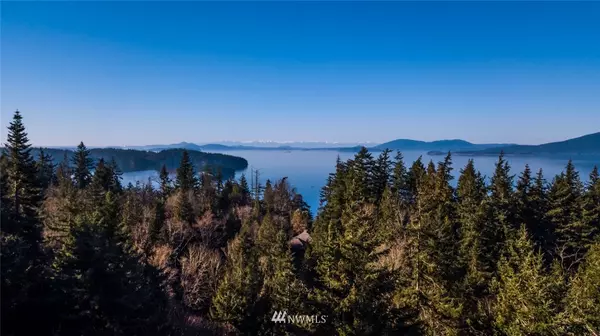 Bellingham, WA 98229,1713 Chuckanut Crest DR