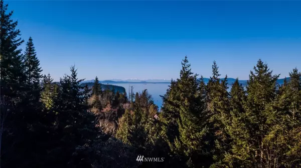 Bellingham, WA 98229,1713 Chuckanut Crest DR