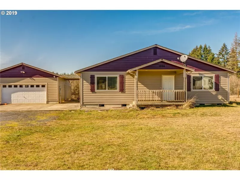 1066 S Military RD, Winlock, WA 98596