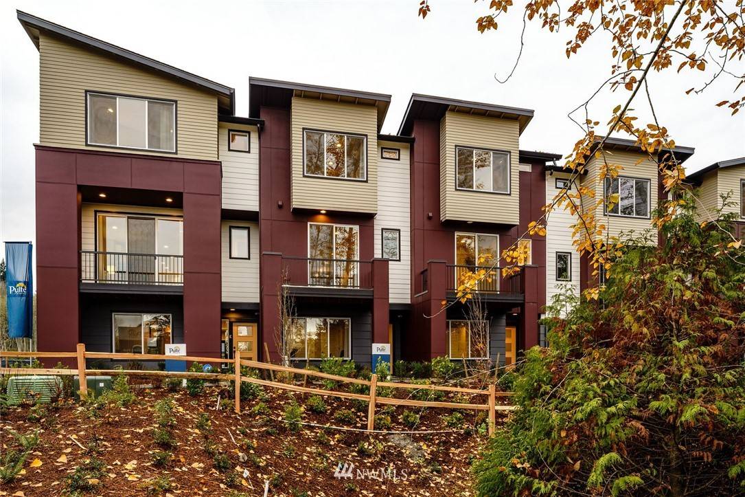 611 237th (Lot #71) PL SE #E, Bothell, WA 98021