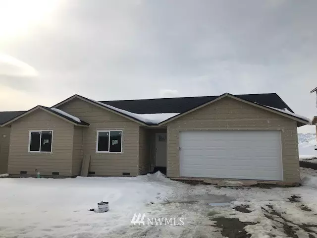 138 S Nevada AVE, East Wenatchee, WA 98802