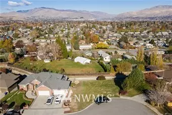 1414 Appleridge ST, Wenatchee, WA 98801