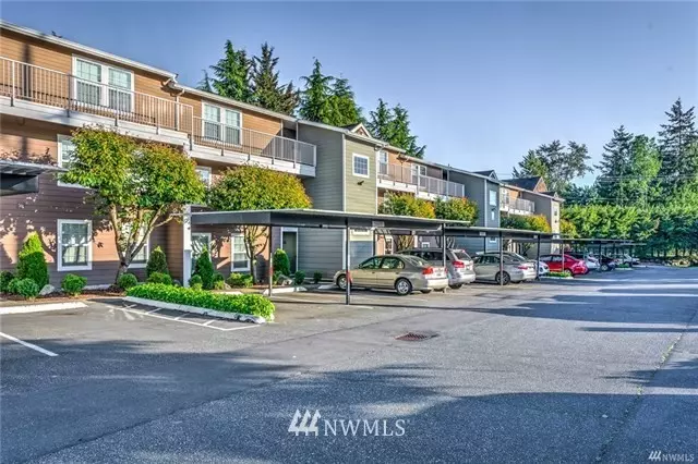 9815 Holly Drive #A211, Everett, WA 98204