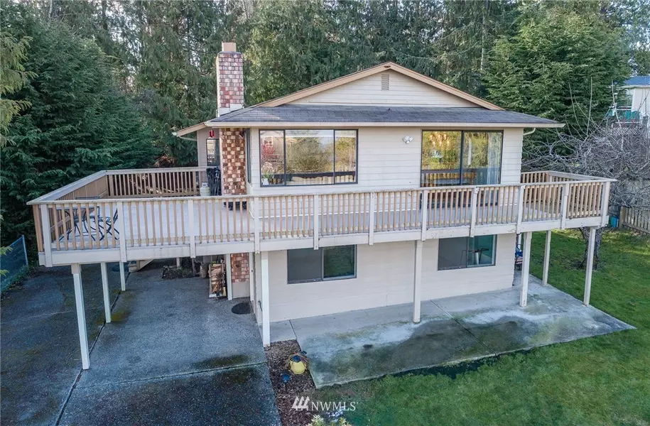 131 W Bluff DR, Port Angeles, WA 98362