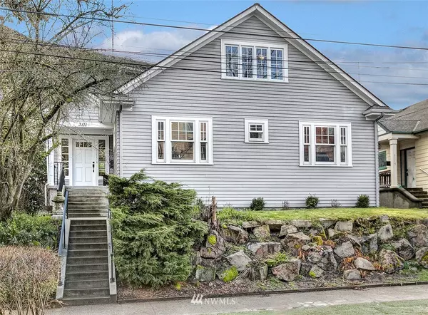 3111 Franklin AVE E, Seattle, WA 98102