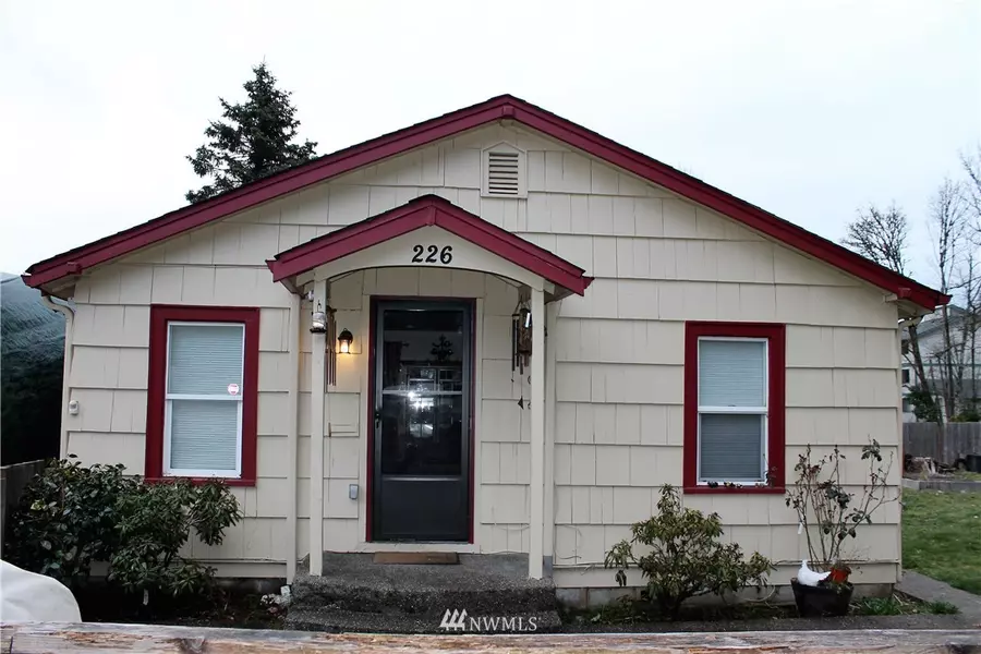 226 S Ninth ST, Shelton, WA 98584