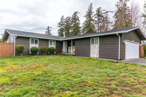 85 NW Jib ST, Oak Harbor, WA 98277