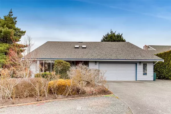 Edmonds, WA 98020,1106 10th AVE N