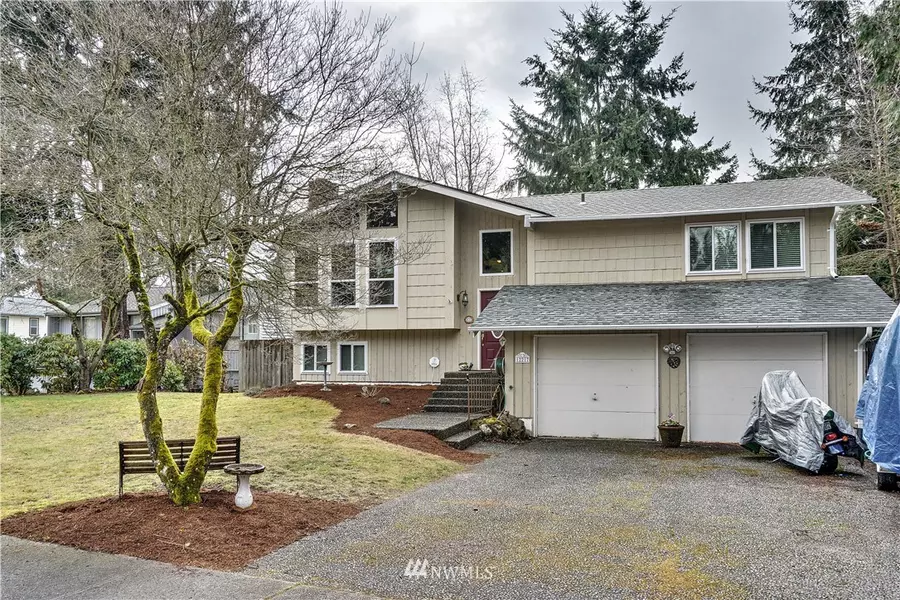 12217 NE 139 PL, Kirkland, WA 98034