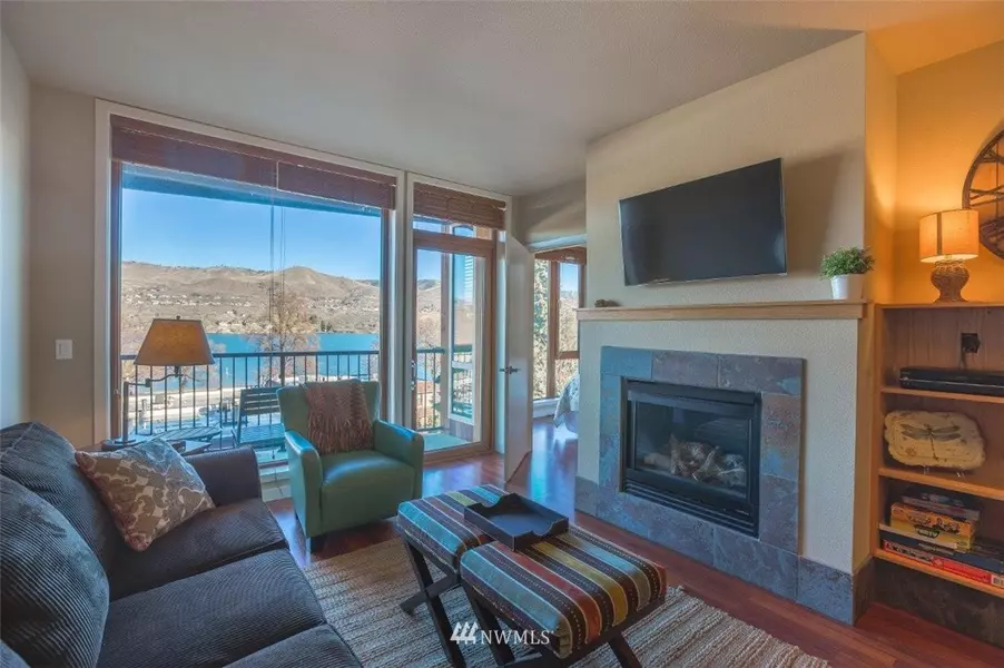 2220 W Woodin AVE #309, Chelan, WA 98816