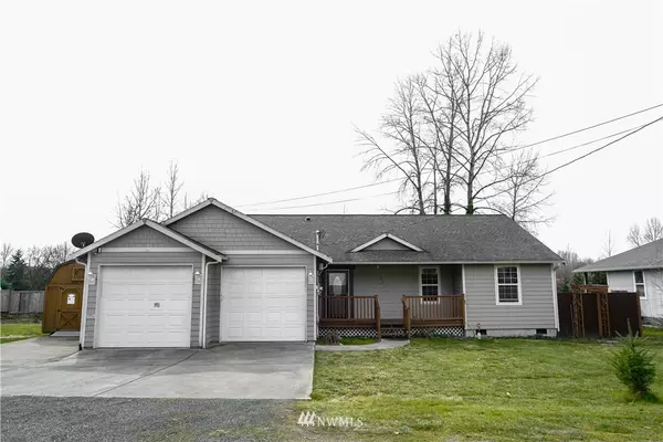 811 NW St Helens AVE, Chehalis, WA 98532