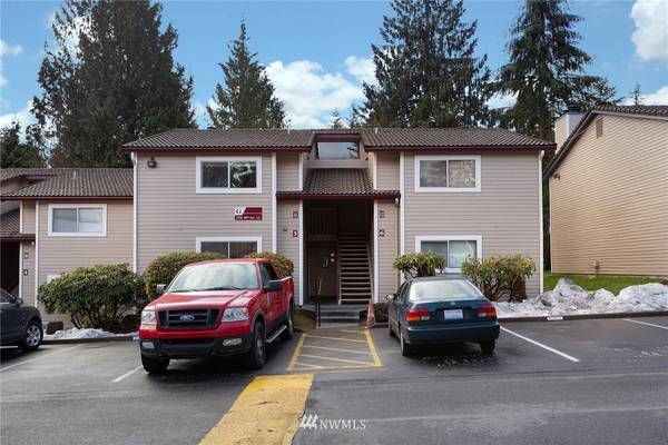 17516 SE 149th St #G-5, Renton, WA 98058