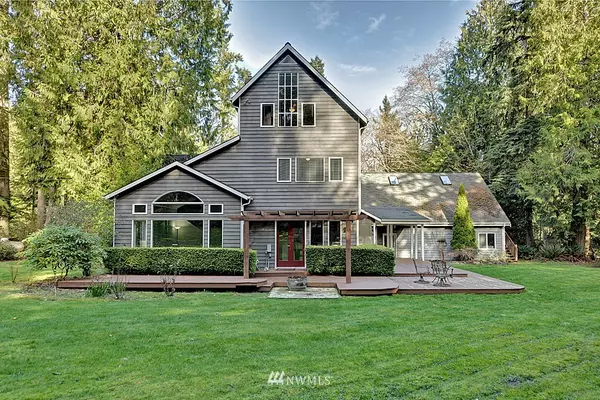 Bainbridge Island, WA 98110,15455 Smoland LN NE