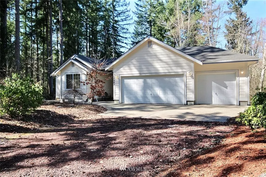 17943 Clear Lake BLVD SE, Yelm, WA 98597