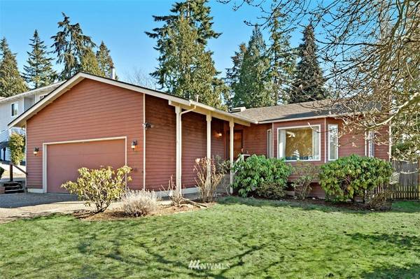 11631 NE 75th PL, Kirkland, WA 98033