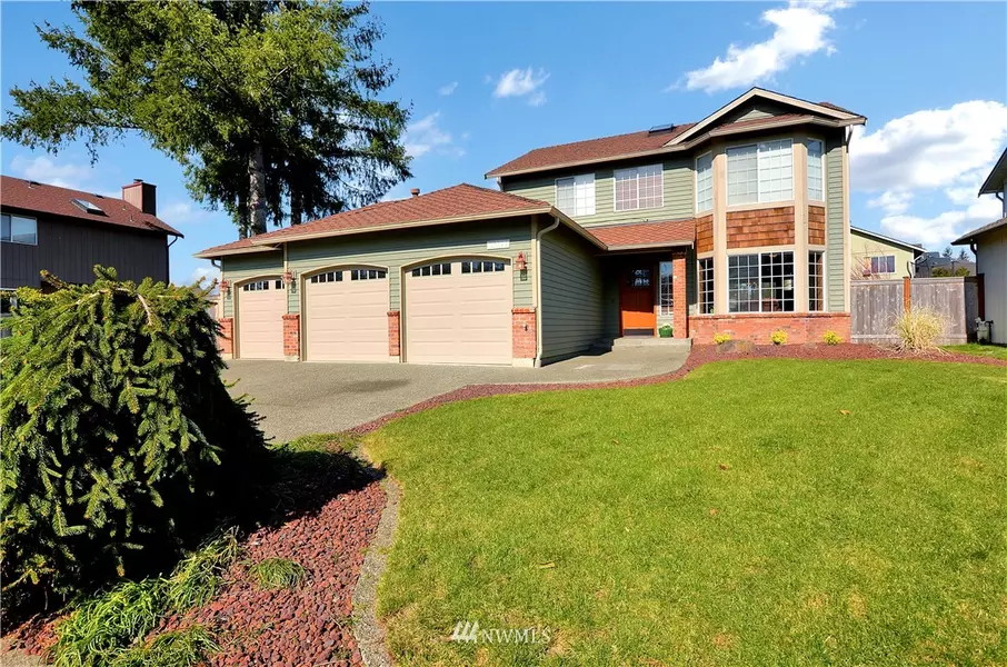 23314 SE 282nd PL, Maple Valley, WA 98038