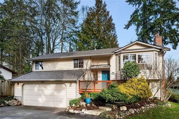 8517 222nd ST SW, Edmonds, WA 98026