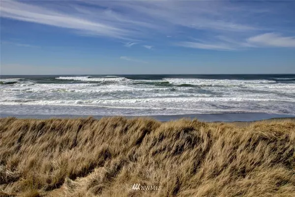 1377 Ocean Shores BLVD SW #301, Ocean Shores, WA 98569