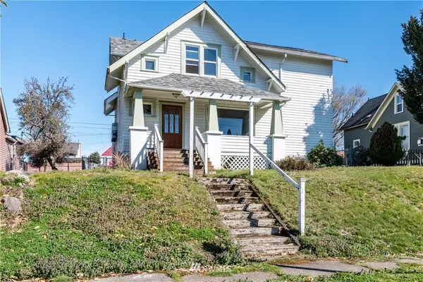 2527 S Cushman AVE, Tacoma, WA 98405