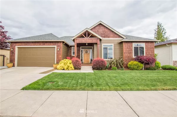 230 Eli Avery AVE, Kalama, WA 98625