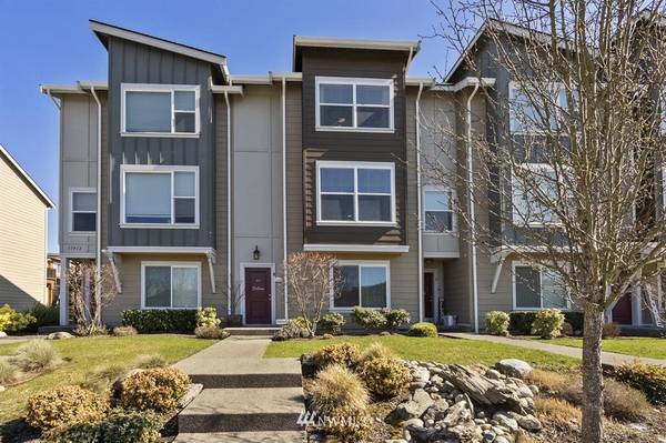 17412 118th Avenue Ct E #B, Puyallup, WA 98374