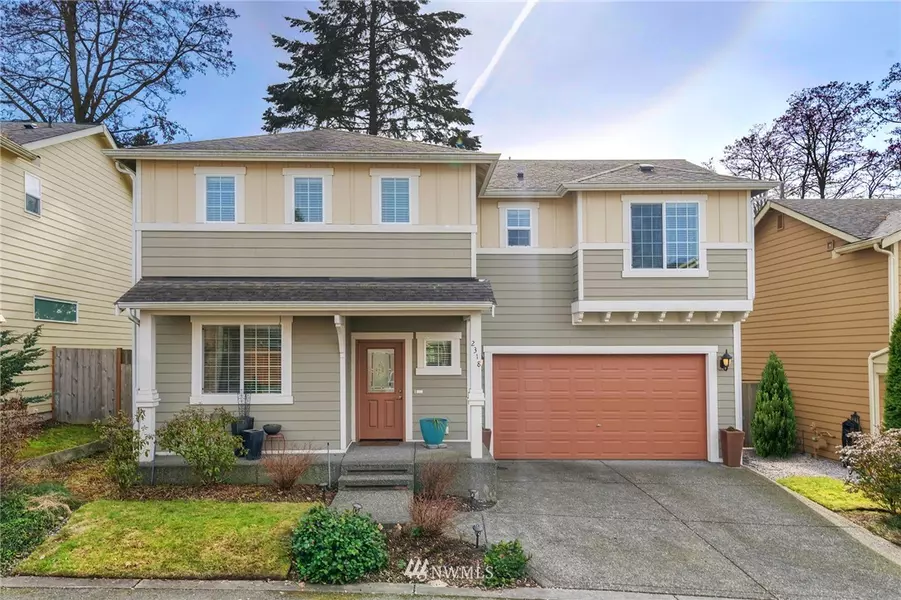 2318 202nd ST SW, Lynnwood, WA 98036