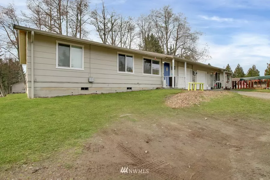 10710 - 10712 30th StCt E, Edgewood, WA 98372