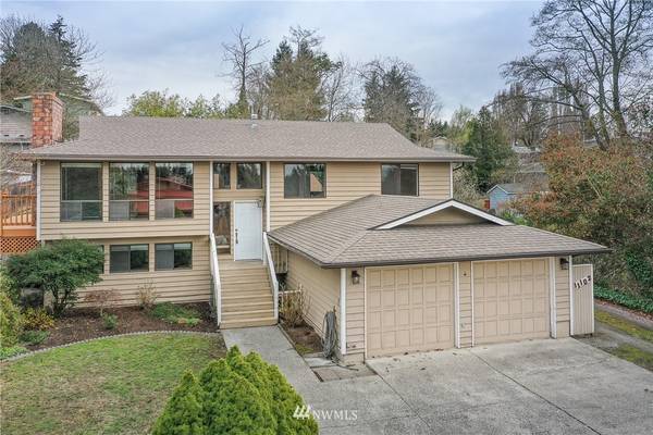 11102 28th AVE SW, Seattle, WA 98146