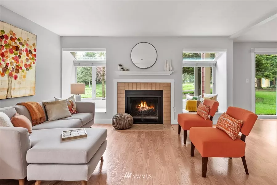 7260 W Lake Sammamish Pkwy NE #4-101, Redmond, WA 98052