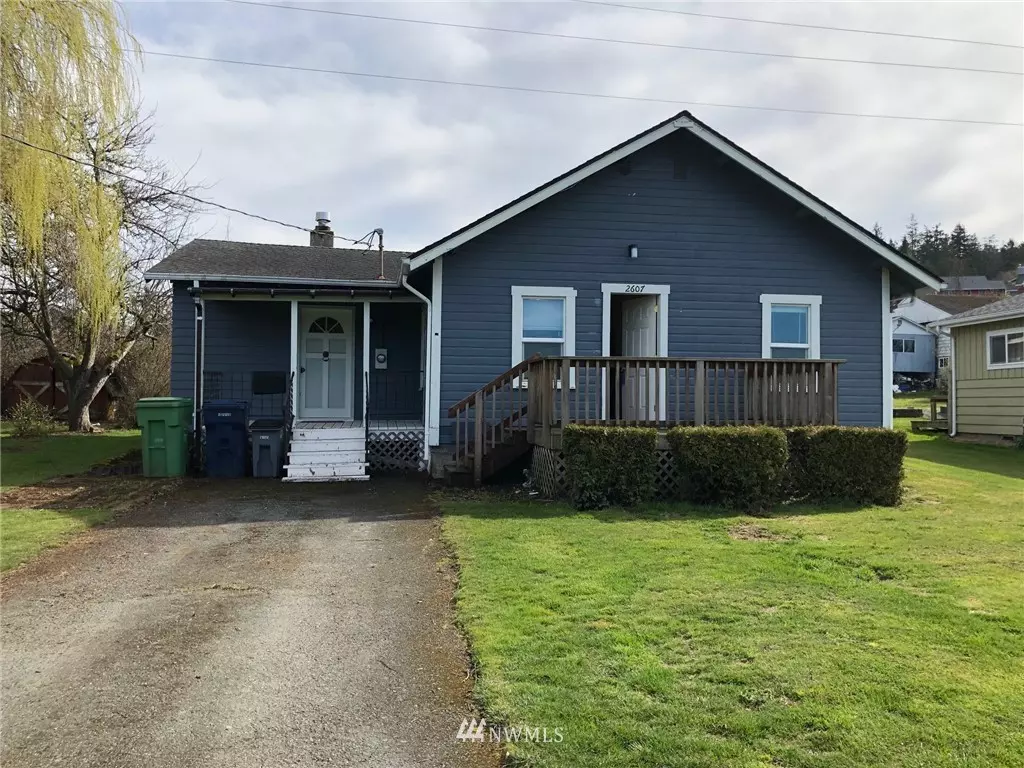 Anacortes, WA 98221,2607 W 2nd ST