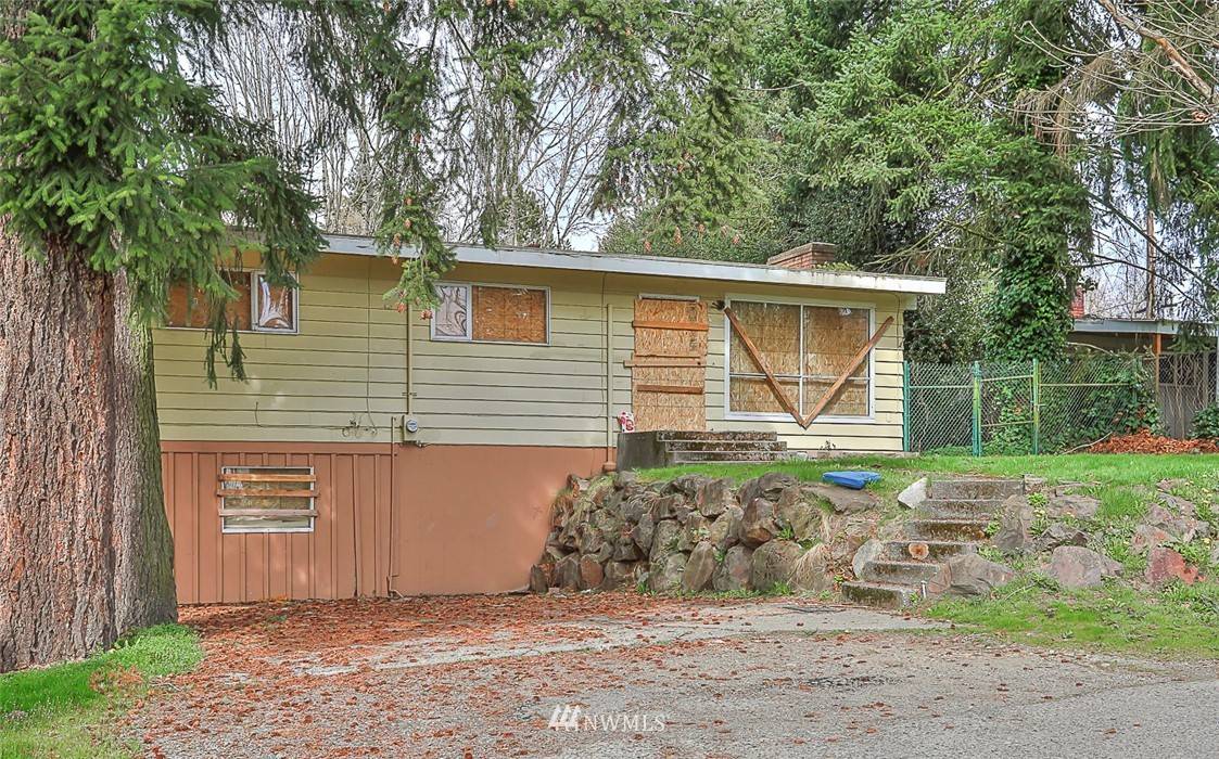 516 S 132nd ST, Burien, WA 98168