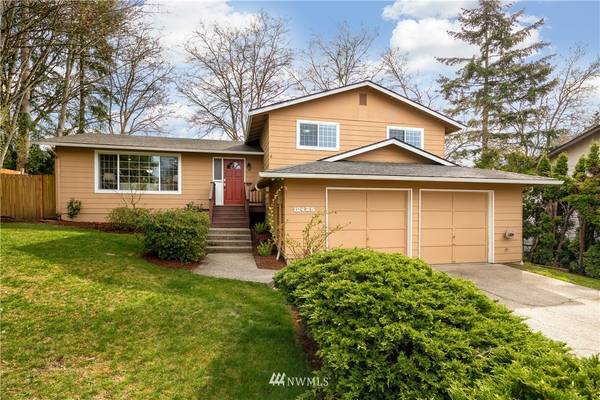 12425 NE 146th Place, Woodinville, WA 98072