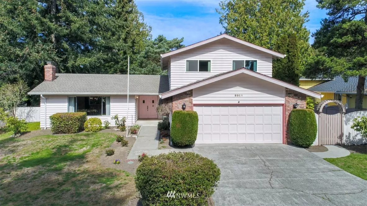 Edmonds, WA 98026,8919 189th PL SW
