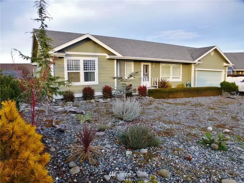 91 Duke DR, Sequim, WA 98382