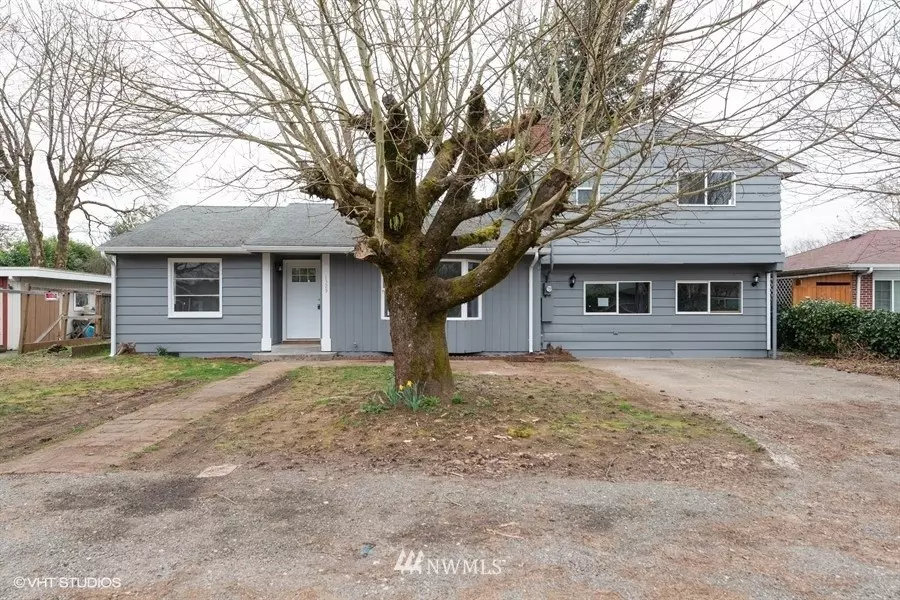 1325 View AVE, Centralia, WA 98531