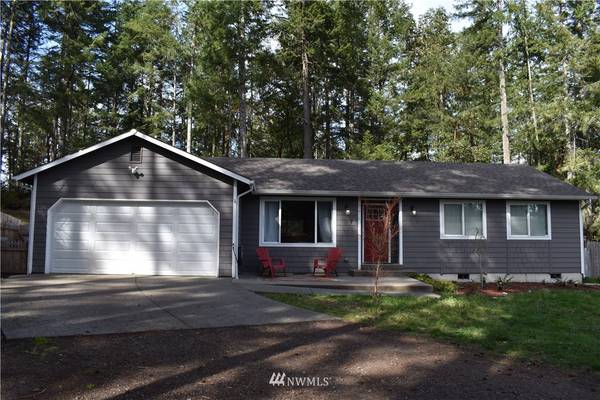 19715 17th St KPS, Lakebay, WA 98349