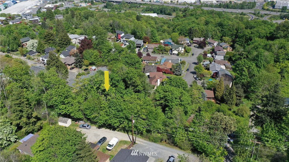 7606 8 AVE SW, Seattle, WA 98106