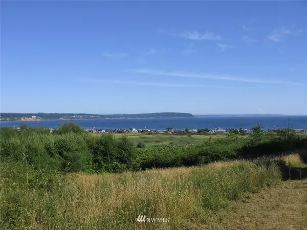 6055 Moonrise LN, Freeland, WA 98249